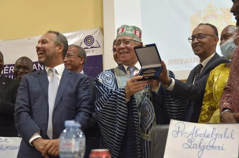  Abdeljalil Lahjomri received an honorary doctorate from General Lansana Conté University