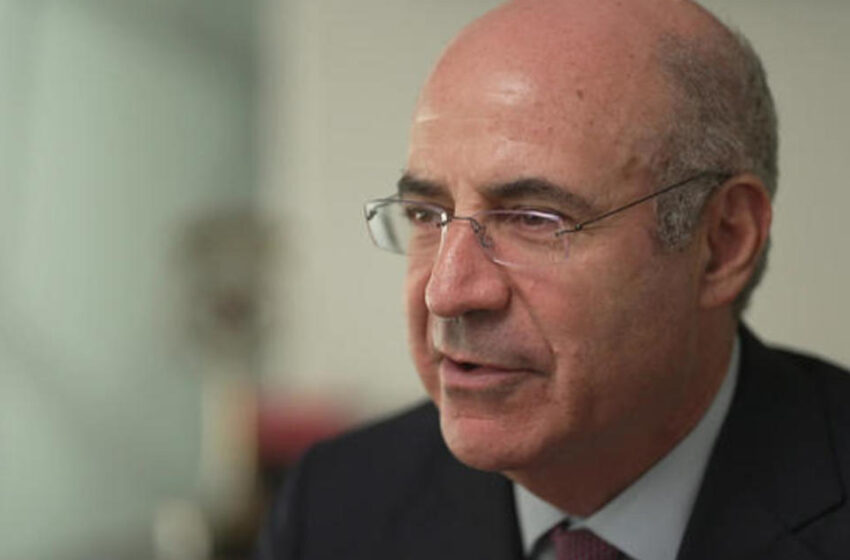  Bill Browder on unweaving the global web of money laundering