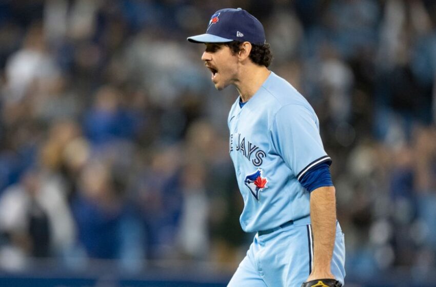  Canadian Jordan Romano sets Blue Jays record with 26th-straight save
