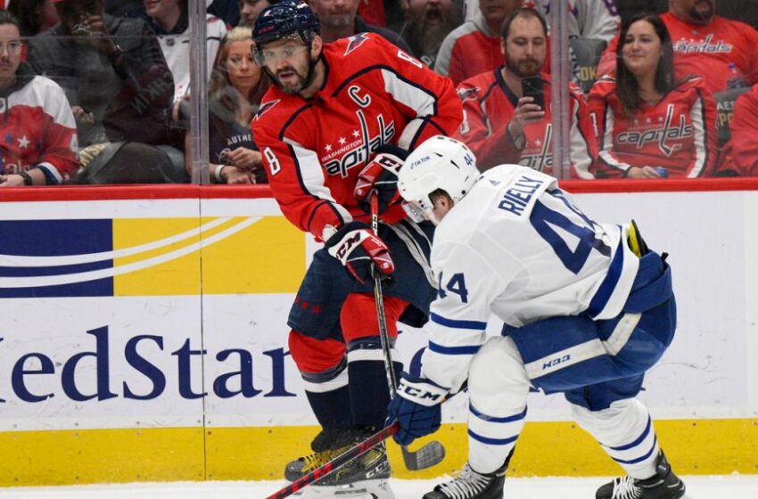  Capitals’ Alex Ovechkin leaves game against Maple Leafs with upper-body injury