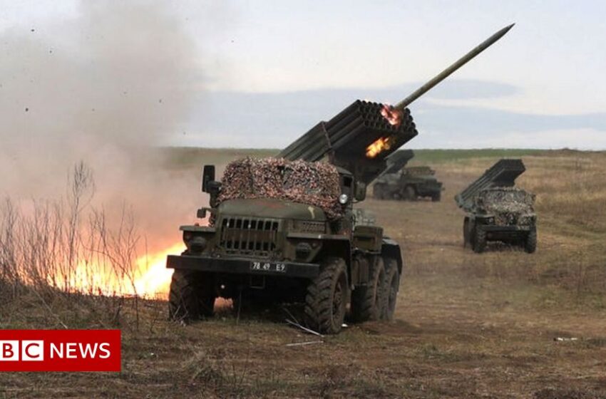  Donbas: Battle in east Ukraine expected to be bloody and decisive