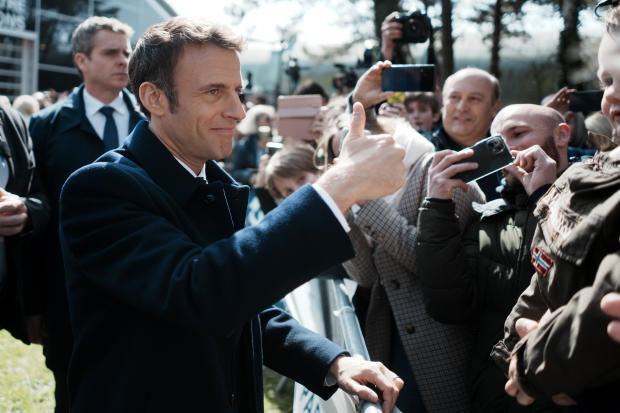  French voters go to the polls in 1st round of presidential election