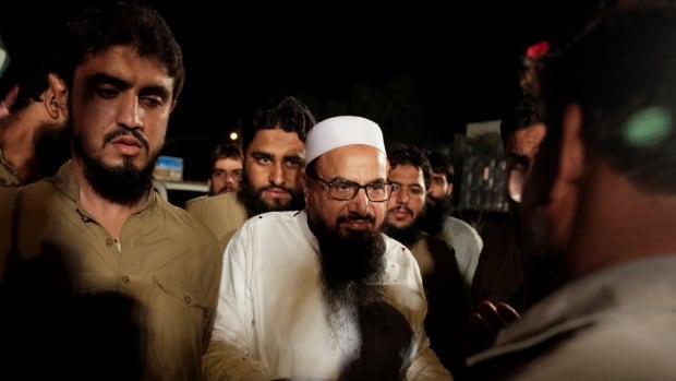  Hafiz Saeed, wanted by U.S. after 2008 Mumbai bombings, sentenced to 31 years in prison