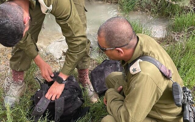  IDF, police seize 24 handguns from Palestinian gun smuggler in Jordan Valley