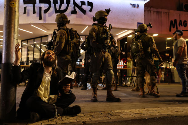  Israeli forces kill Palestinian man sought over attack on Tel Aviv bar