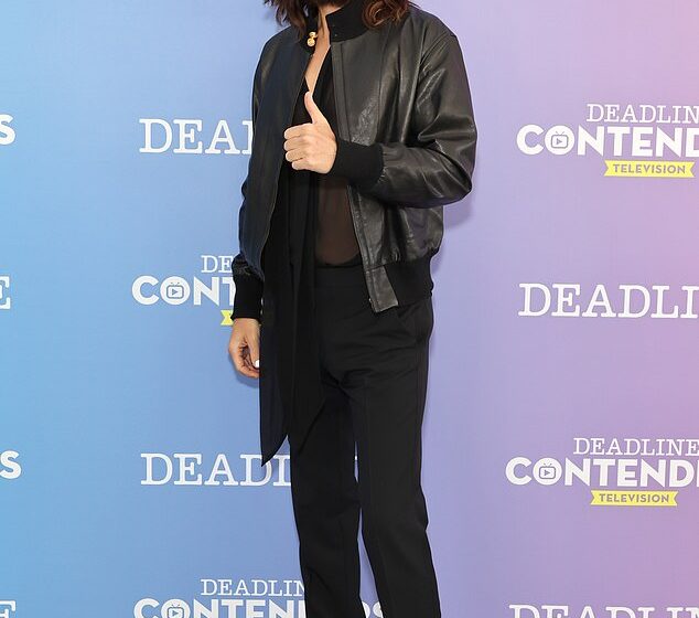  Jared Leto gives a thumbs up while spending time at the Deadline Contenders Television event