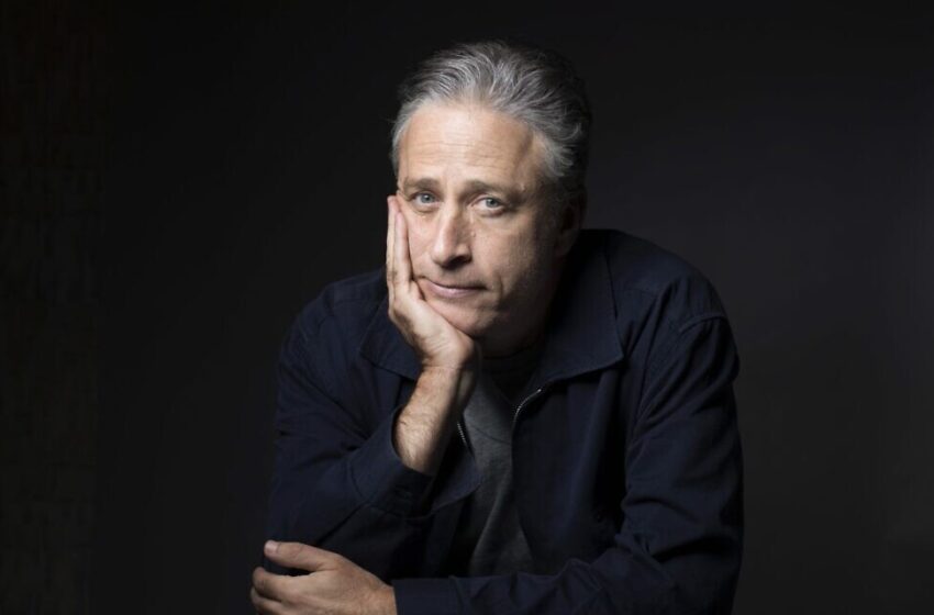  Jon Stewart to receive Mark Twain Prize for lifetime achievement in humor