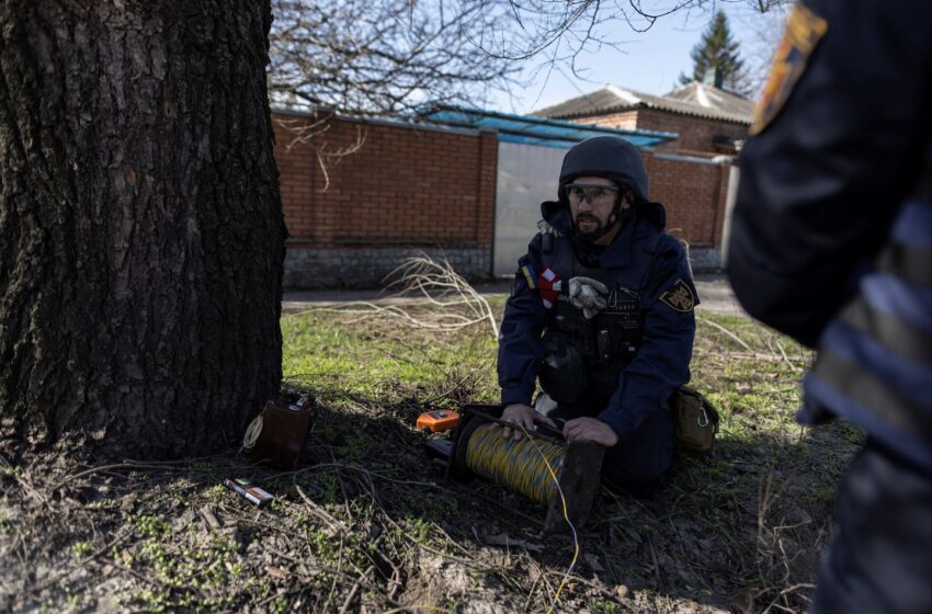  Land mines create a deadly legacy for Ukraine and possibly beyond