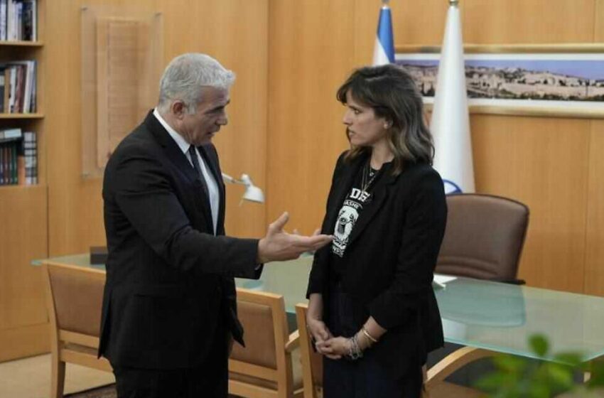  Lapid taps Israeli-American actress-writer Noa Tishby as first antisemitism envoy