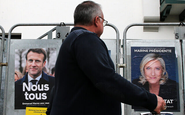  Le Pen gains momentum and closes in on rival Macron ahead of French election