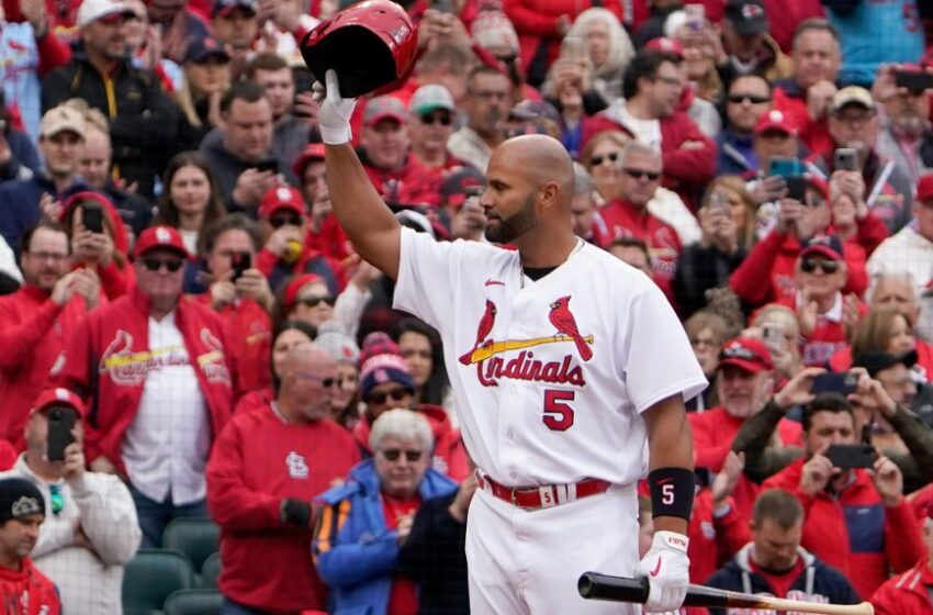  MLB Roundup: Cardinals welcome back Pujols with opening rout of Pirates
