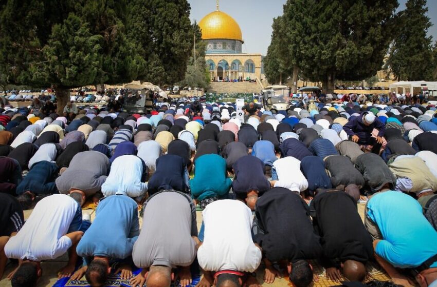  Non-Muslims will be barred from visiting the Temple Mount during the end of Ramadan