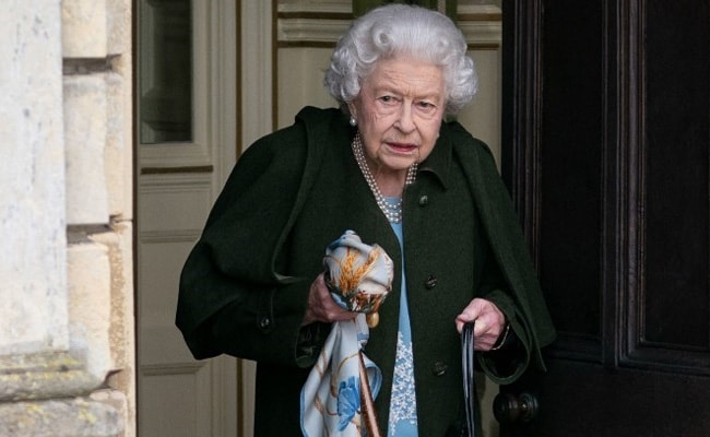  Queen Elizabeth Recalls Time She Contracted Covid: Horrible Pandemic