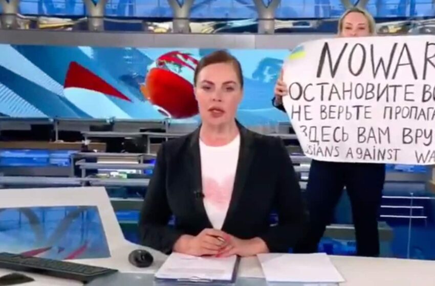  Russian journalist who protested Ukraine war on TV hired by German outlet
