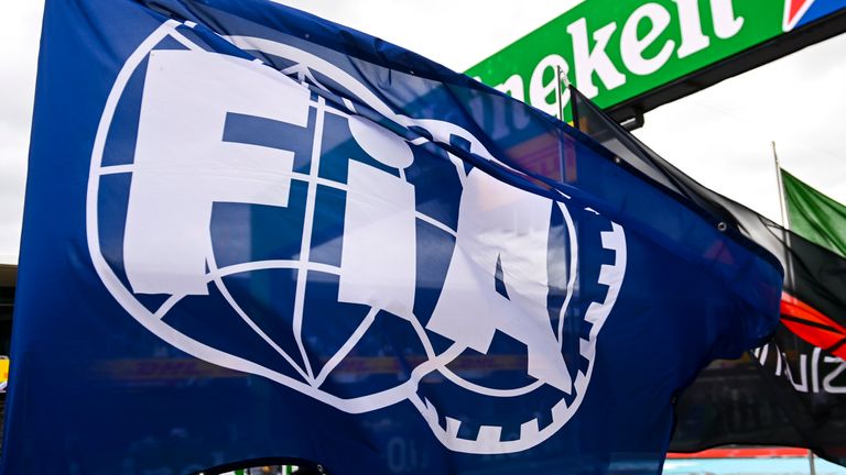  Russian karter to be sacked, FIA investigating after ‘unacceptable’ gesture