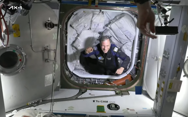  Second-ever Israeli astronaut says he is acclimating to life without gravity