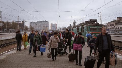  Ukrayna: Sivillerin tahliyesi için 10 insani koridor üzerinde anlaşmaya varıldı