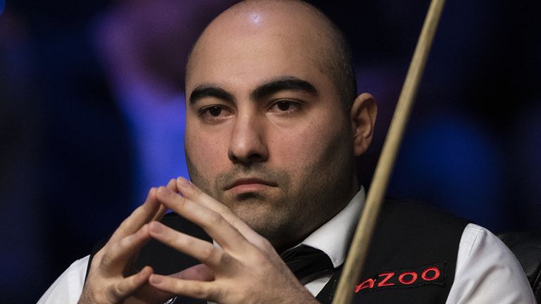  Vafaei becomes first Iranian to qualify for World Snooker Championship