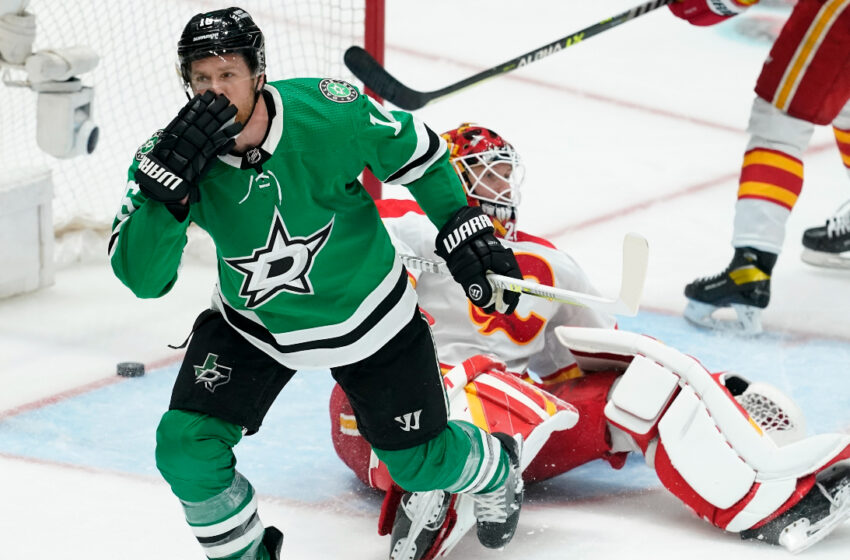  Pavelski scores twice for Stars in win over Flames to take series lead