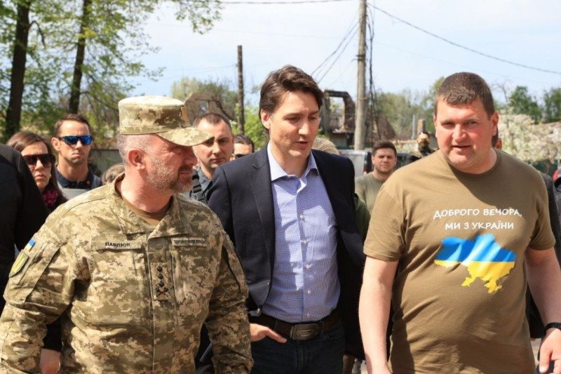  Ukraine: Justin Trudeau’s surprise visit to Irpin