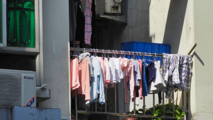 Kuwait: Upto 500 KD fine for hanging clothes in open balcony