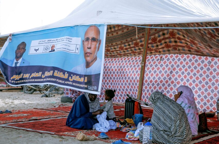  Mauritanians vote for president with the incumbent ally of the West favored to win