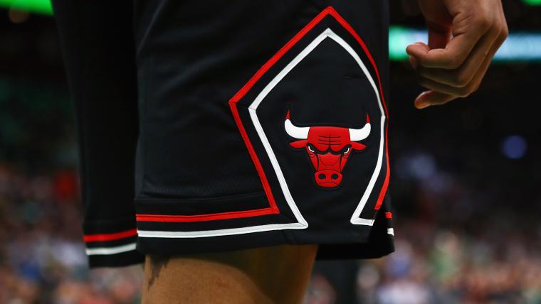  Bulls All-Star center ends stint in Chicago, surprisingly signs with 76ers
