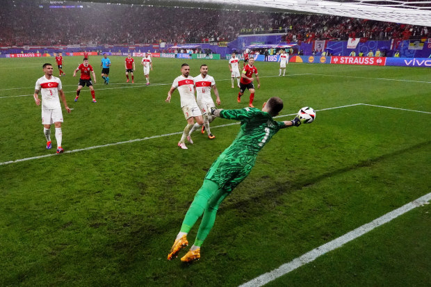  Freakish ‘worldie’ compared to best save of all-time