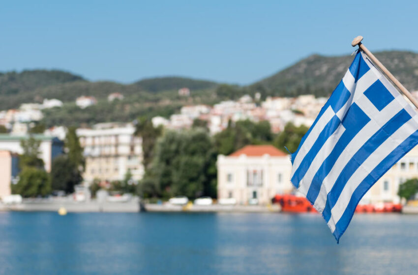  Greece allows a 6-day work week for some industries