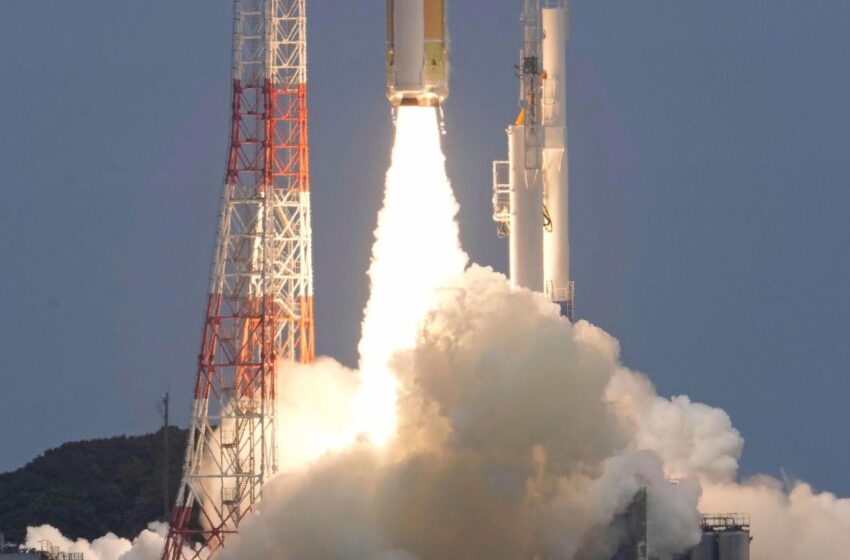  Japan launches an advanced Earth observation satellite on its new flagship H3 rocket