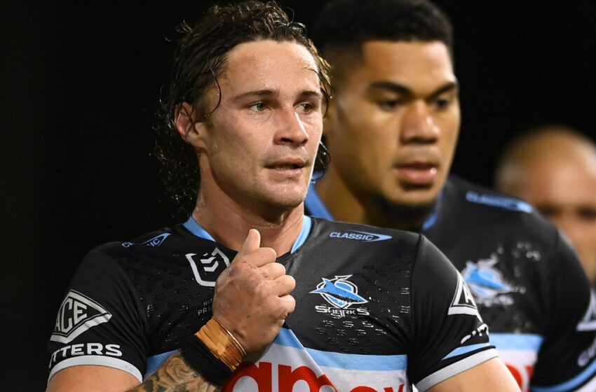  LIVE: Sharks slump deepens as Titans hold on