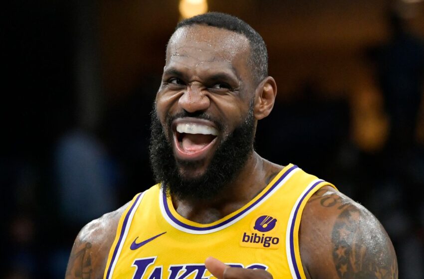  Sources: LeBron signs new £81.5m deal with Lakers to play with his son