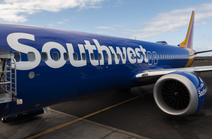 Southwest Airlines adopts ‘poison pill’ to fend off activist Elliott Management